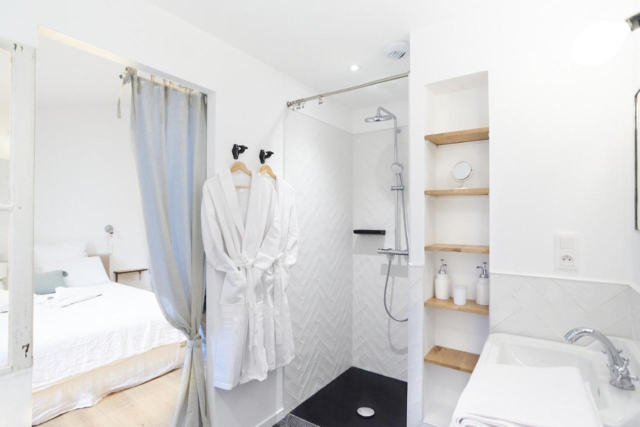 Maison 1634 - Climatisation, Piscine, Parking, Centre Ville, Petit-Dejeuner Compris Pézenas Dış mekan fotoğraf