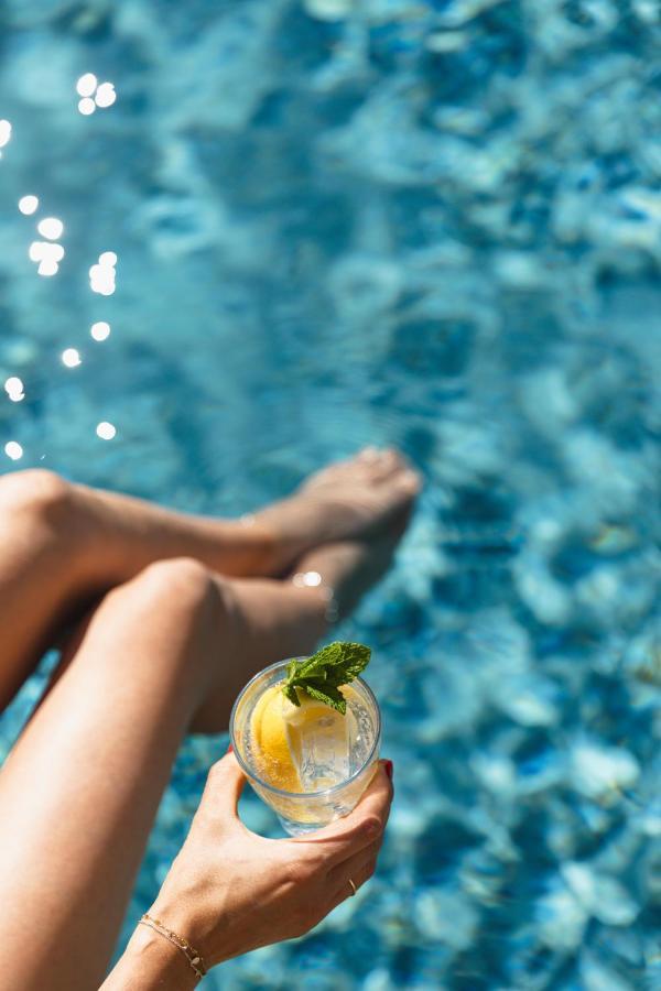 Maison 1634 - Climatisation, Piscine, Parking, Centre Ville, Petit-Dejeuner Compris Pézenas Dış mekan fotoğraf